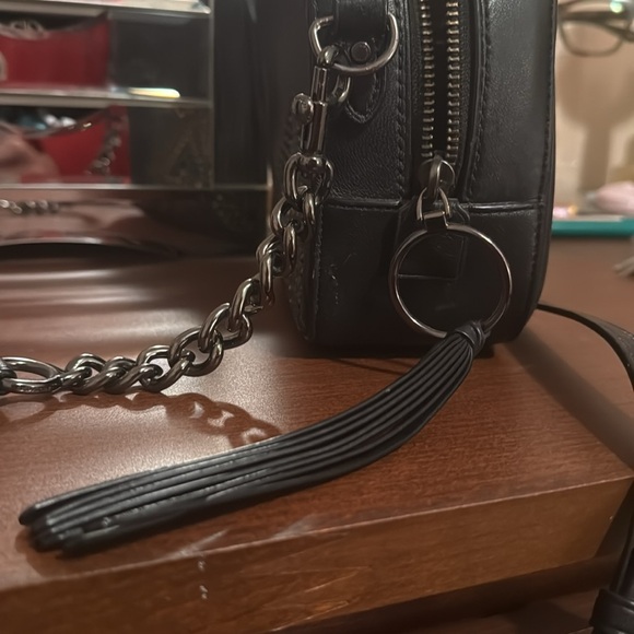 Coach Camera Crossbody: Quilting & Rainbow Rivets Studs Black Leather - Picture 3 of 4